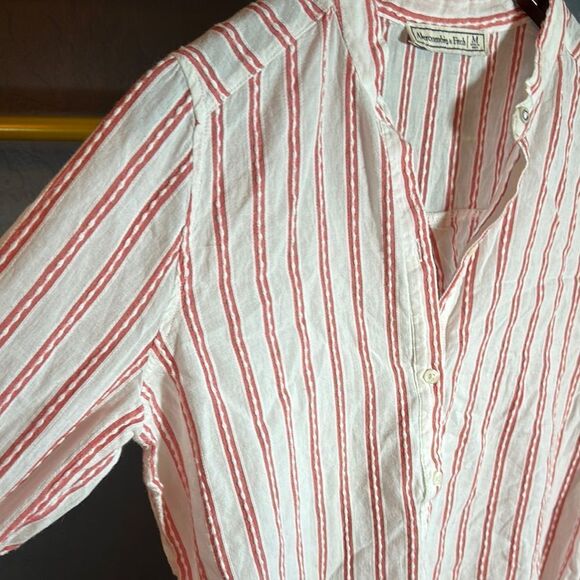 Abercrombie & Fitch Red and White Casual linen Shirt - Picture 5 of 7